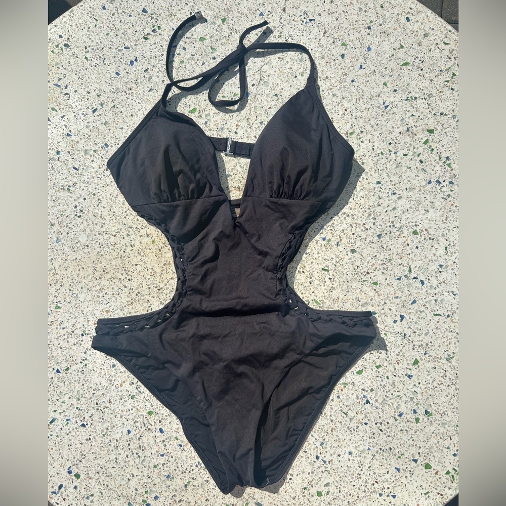 Y2K BCBGMaxAzria Black One Piece Swimsuit with Cutout Details